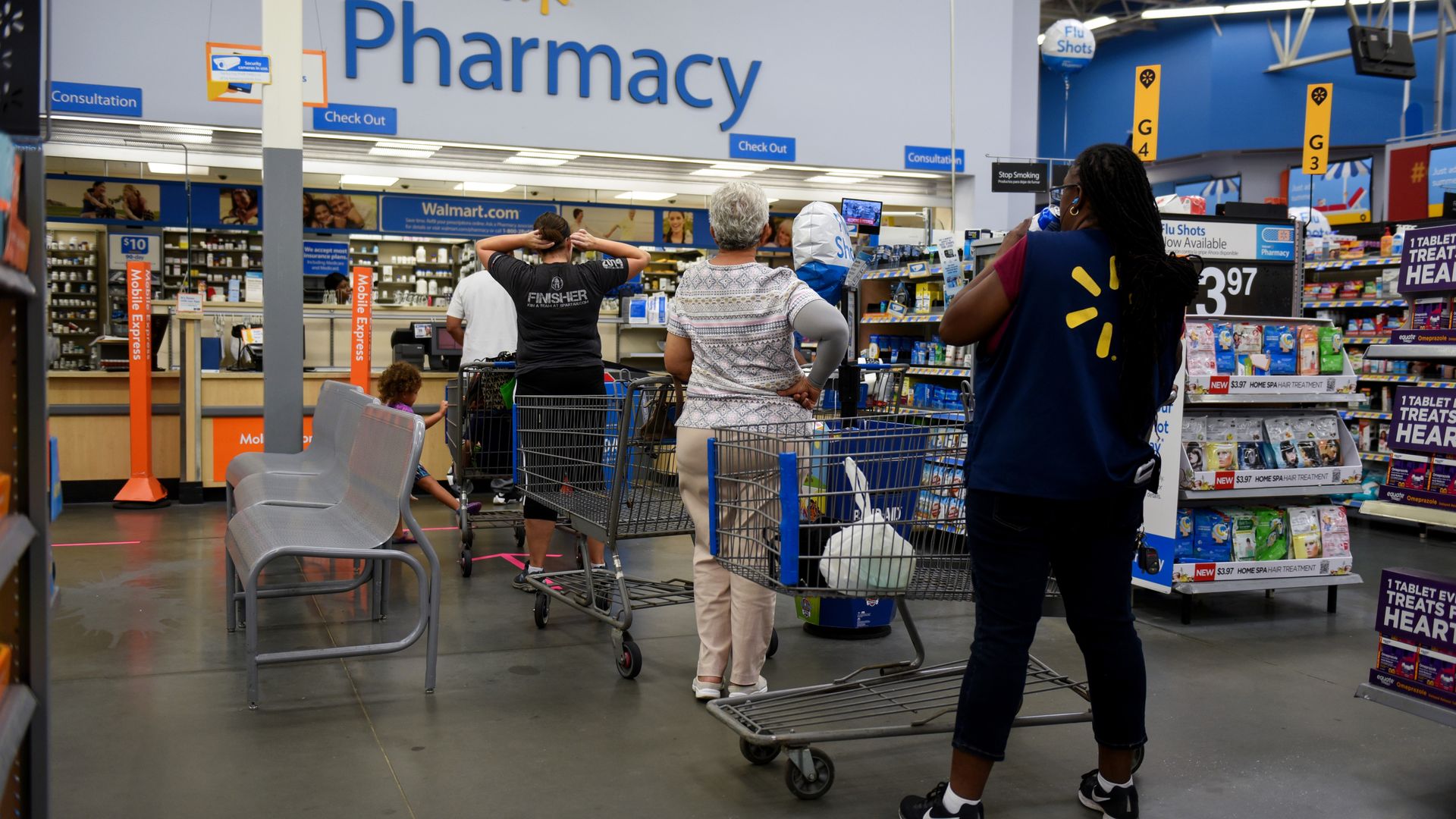 CVS and Walmart to cut pharmacy hours because of labor shortage