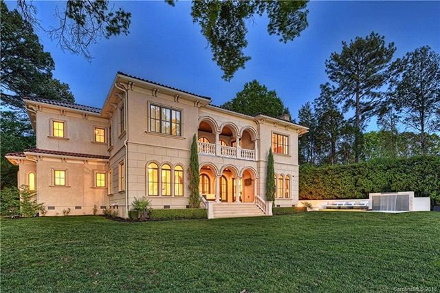 21215 Senlac Lane exterior