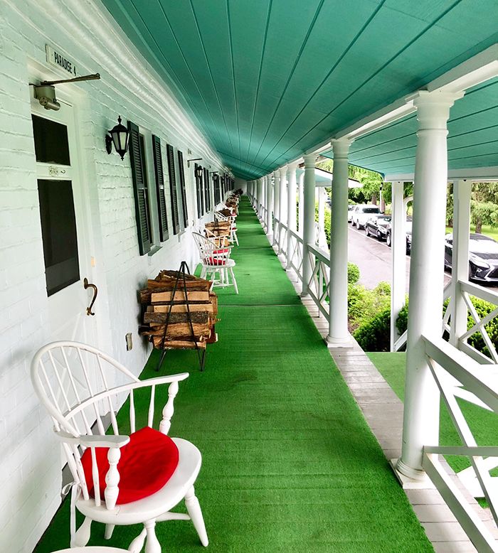 cabins-at-the-greenbrier-charlotte