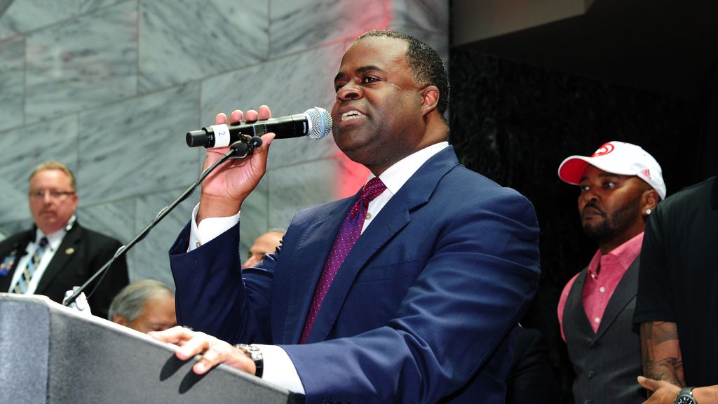 Kasim Reed bows out of Atlanta mayor&rsquo;s race, runoff set for Nov. 30