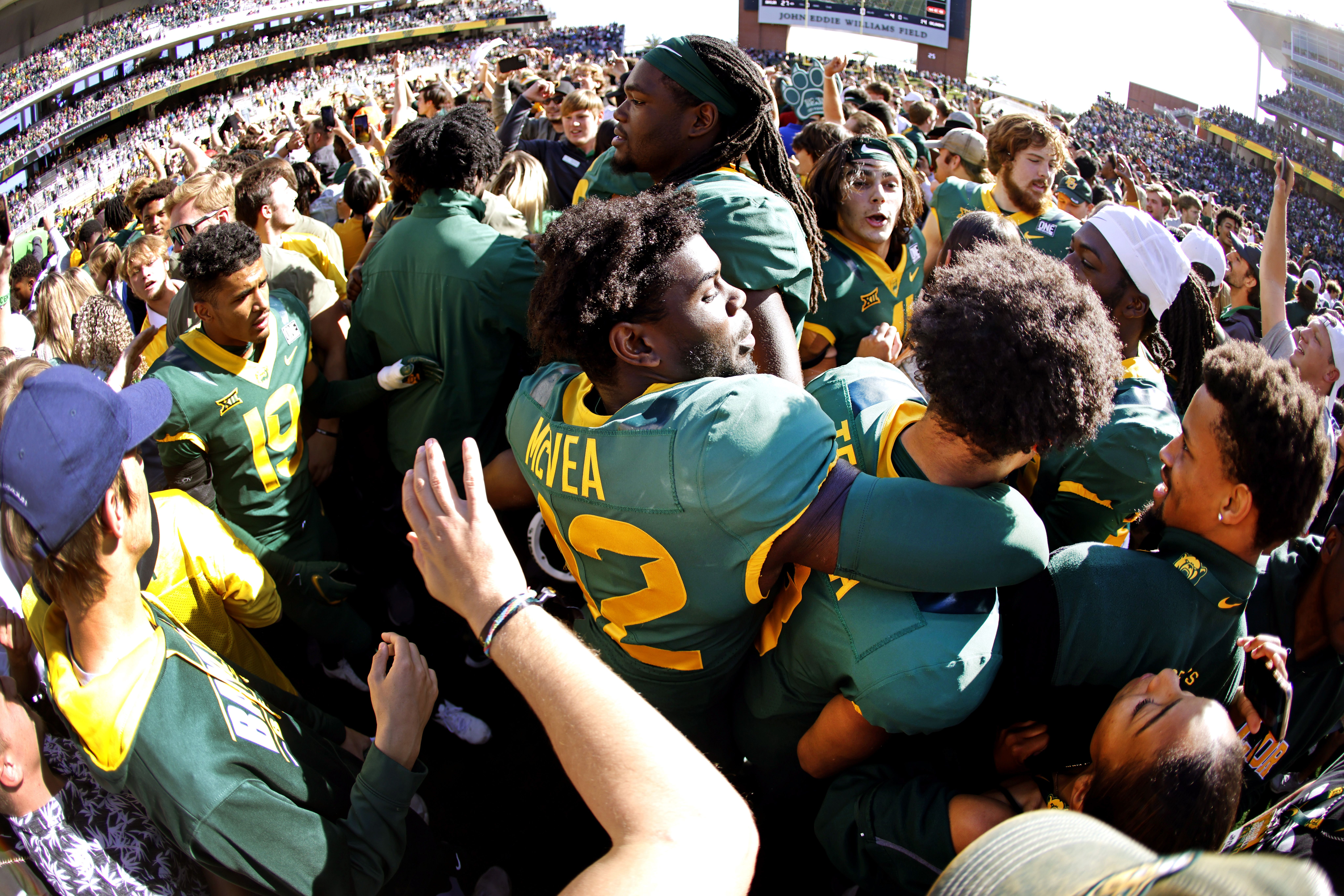 Baylor celebrating