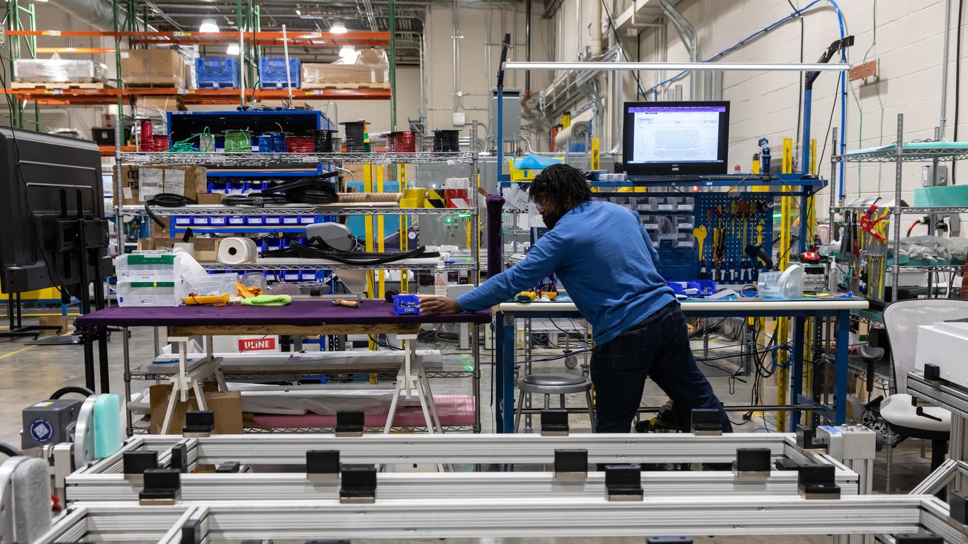 Activity Manufacturing Survey: U.S. manufacturing activity continues to contract