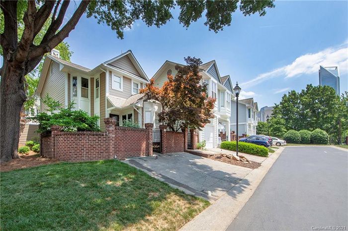 Hot homes: 5 houses for sale in Charlotte starting at $295K - Axios ...