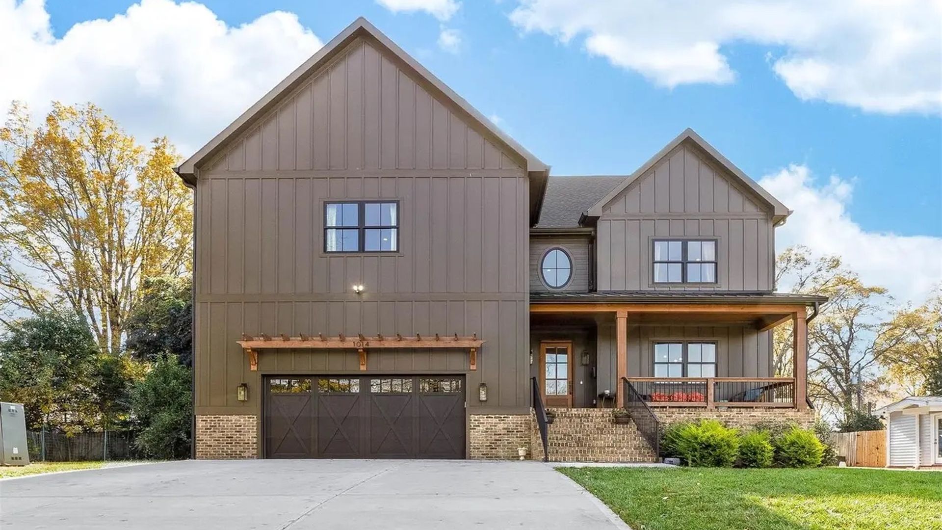 houses for sale in charlotte during Thanksgiving week