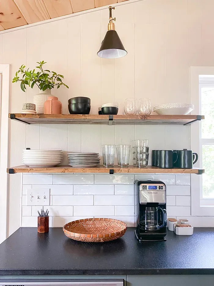 Airnbnb mountain house shleves