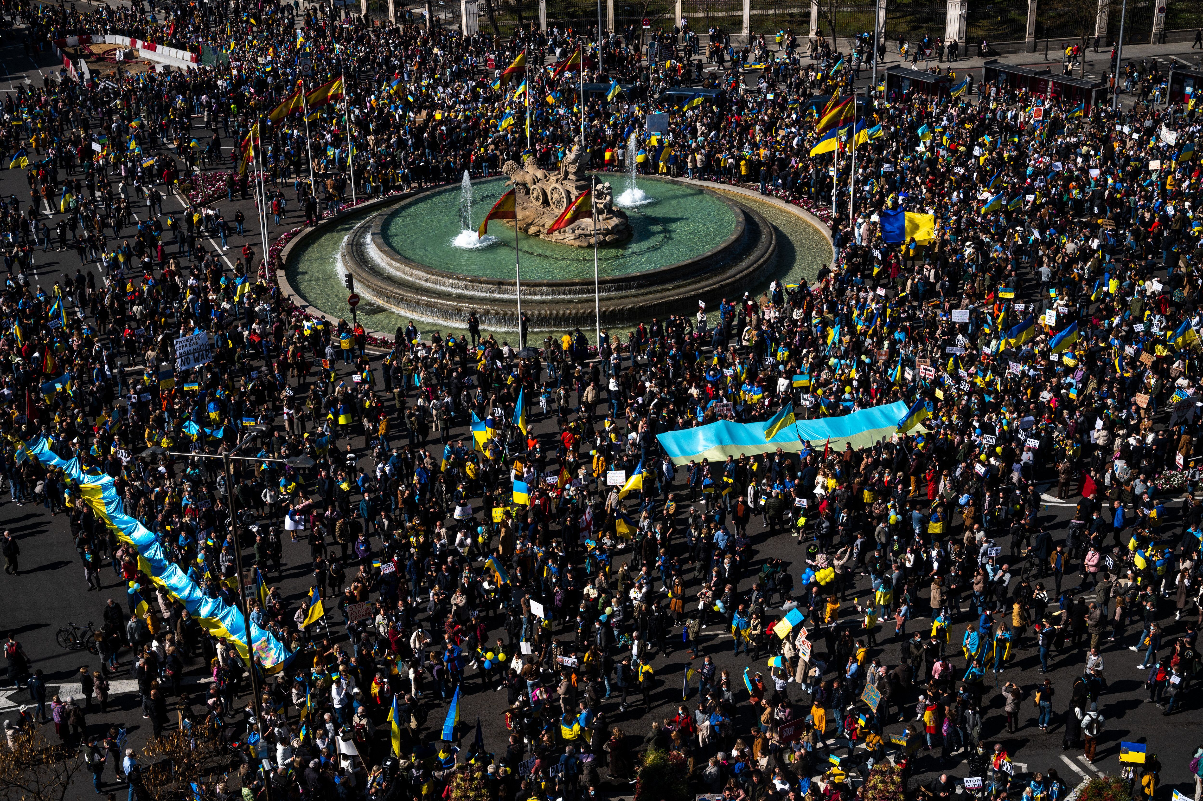 Pro ukraine protest in madrid