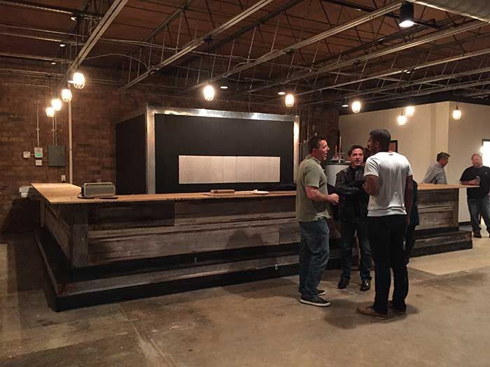 bulldog-beer-and-wine-south-end-charlotte