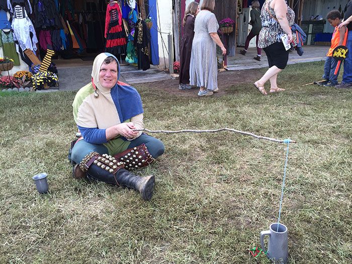 Man-renaissance-dress