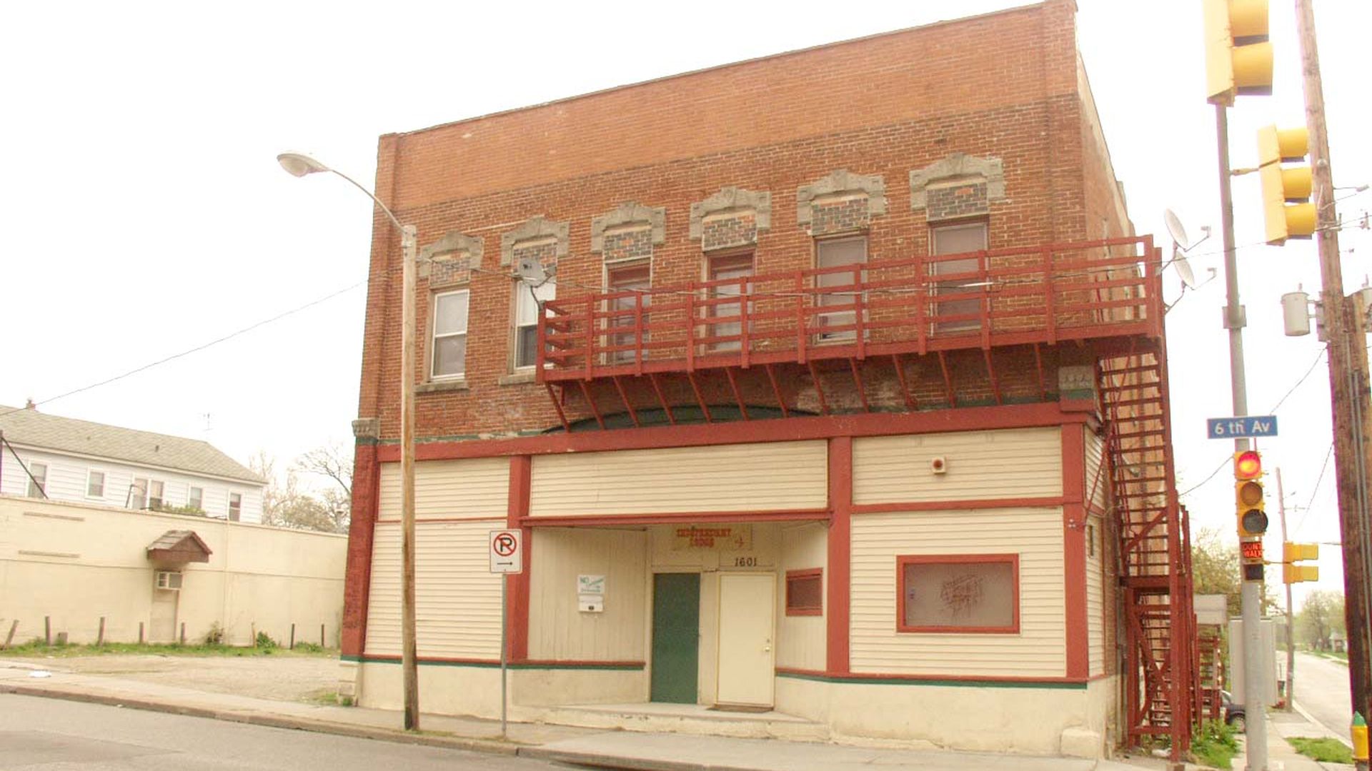 North Des Moines City Hall.