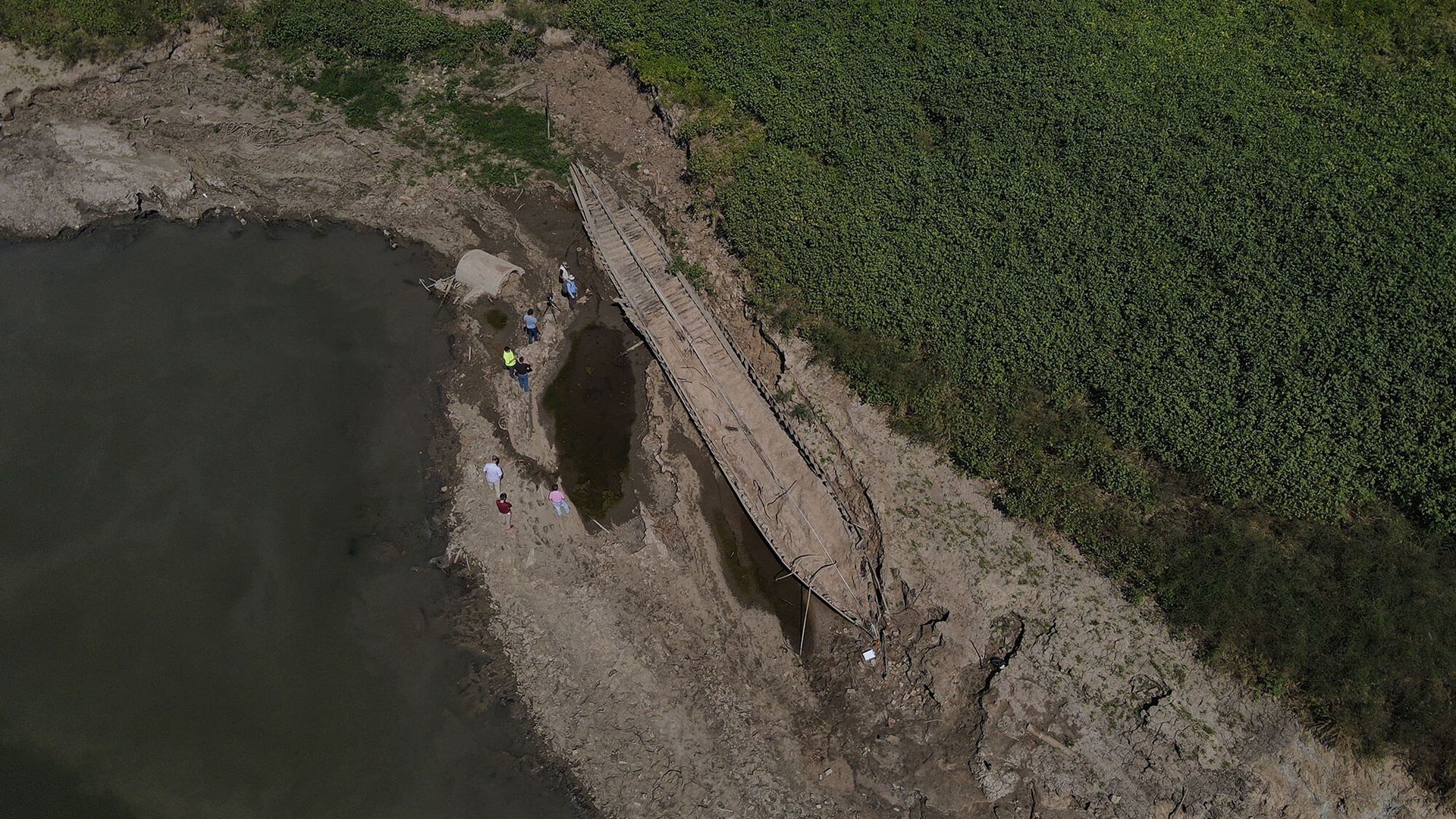 A shipwreck along the banks of the Mississippi River.