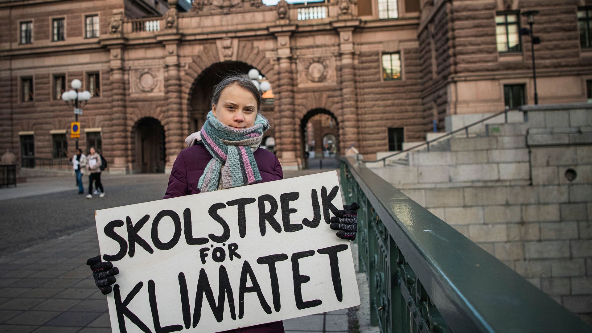 Swedish climate activist Greta Thunberg holds a poster reading "School strike for Climate" as she protests in front of the Swedish Parliament