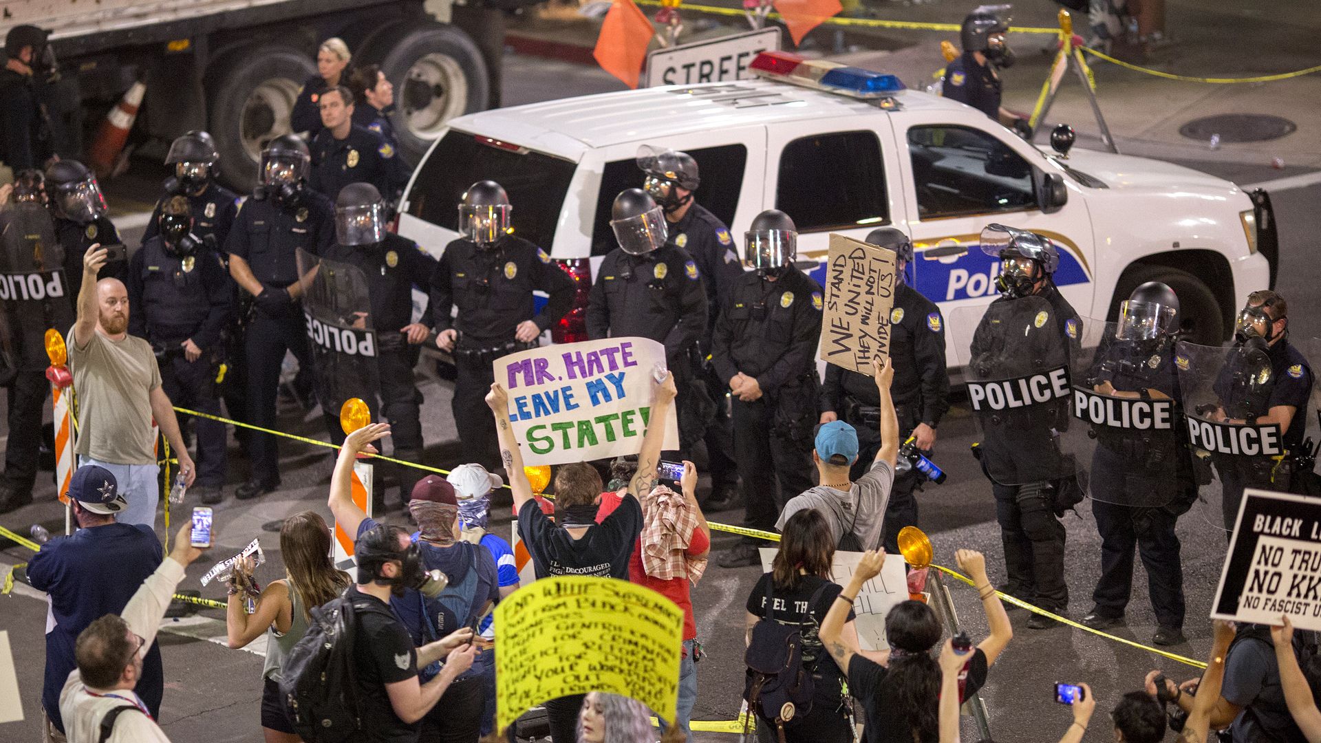 Phoenix Police confront demonstrators in 2017