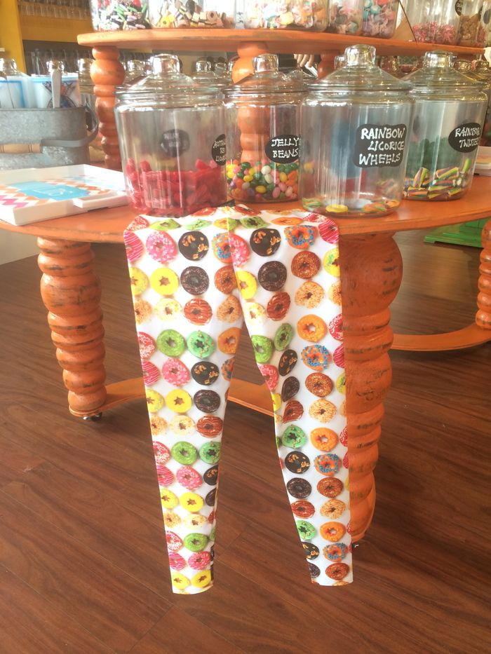 doughnut-leggings-candy-girl