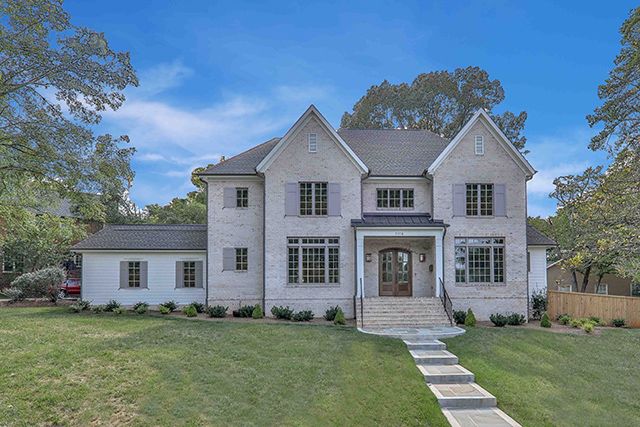 1016 Coddington Place exterior