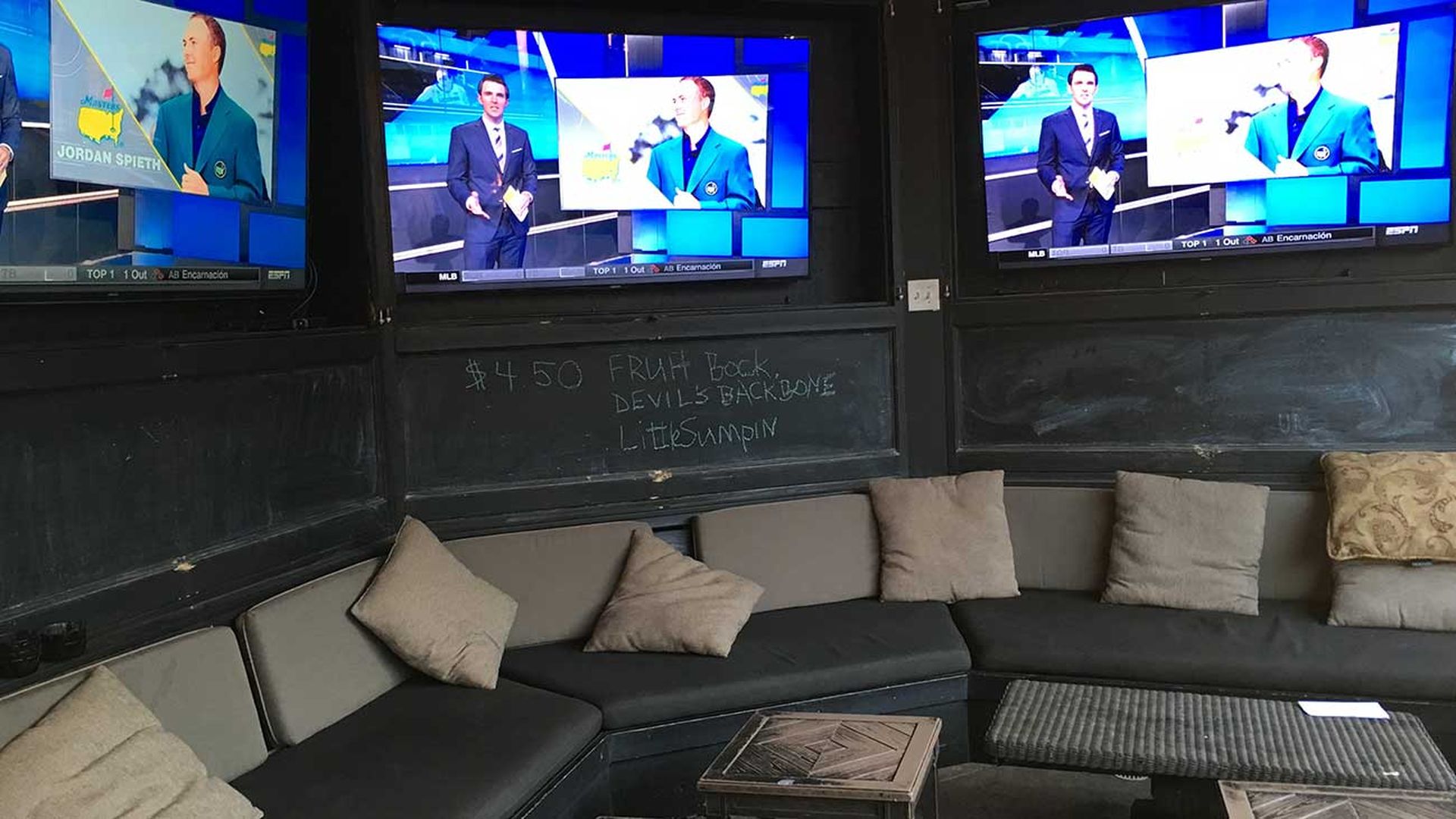 masters-viewing-at-Selwyn-Pub