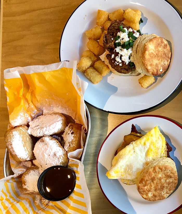 beignets-at-holler-and-dash