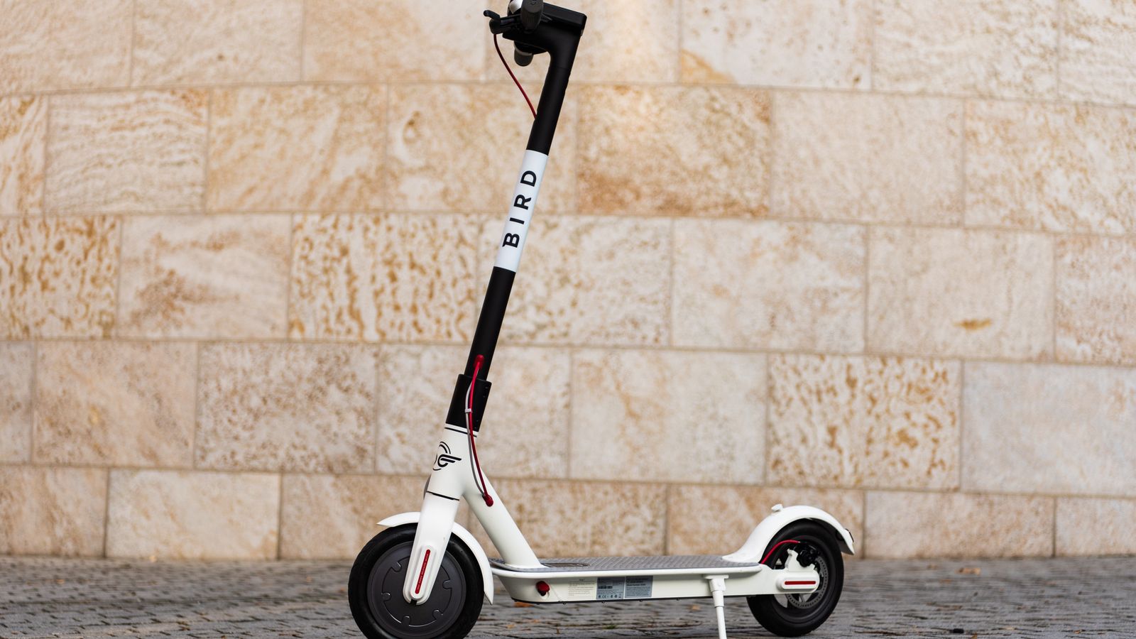 Bird rolls out scooter franchises