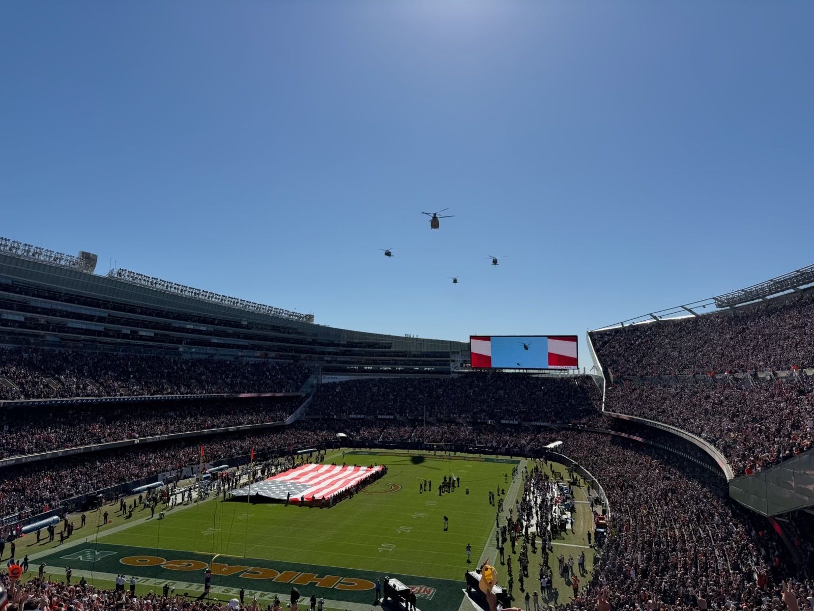 Pritzker revives Bears stadium talk in Chicago 