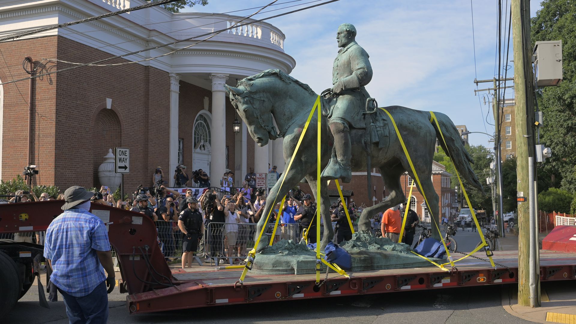 A statue of Confederate general Robert E Lee after being removed from Market Street Park in Charlottesville, VA
