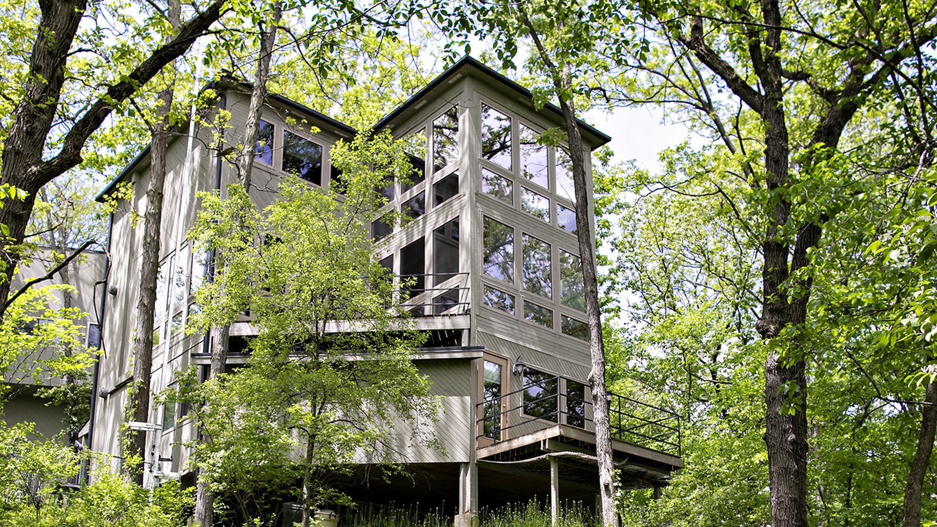 The exterior of a home in Waukee, Iowa, that's up for sale for $575,000.