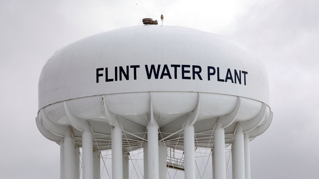 Judge approves 626 million Flint water settlement
