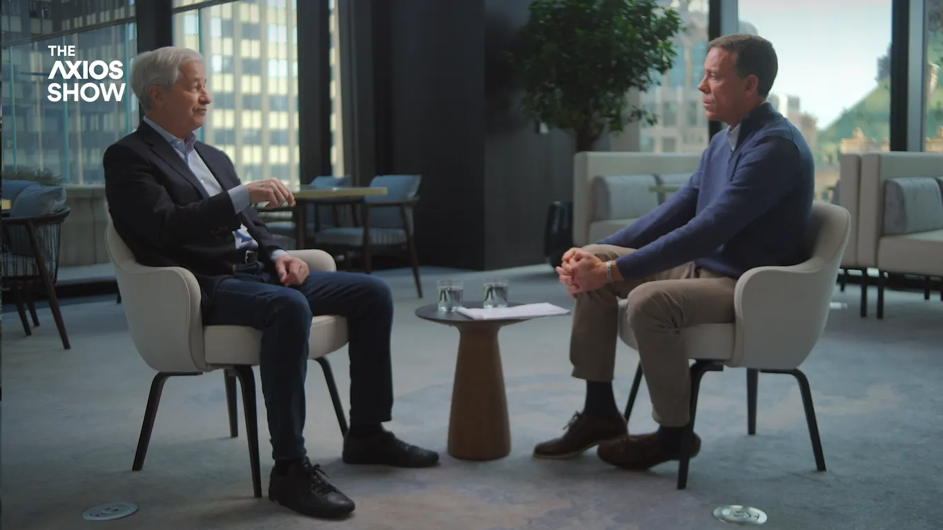 Jim VandeHei interviews JPMorgan Chase CEO Jamie Dimon.