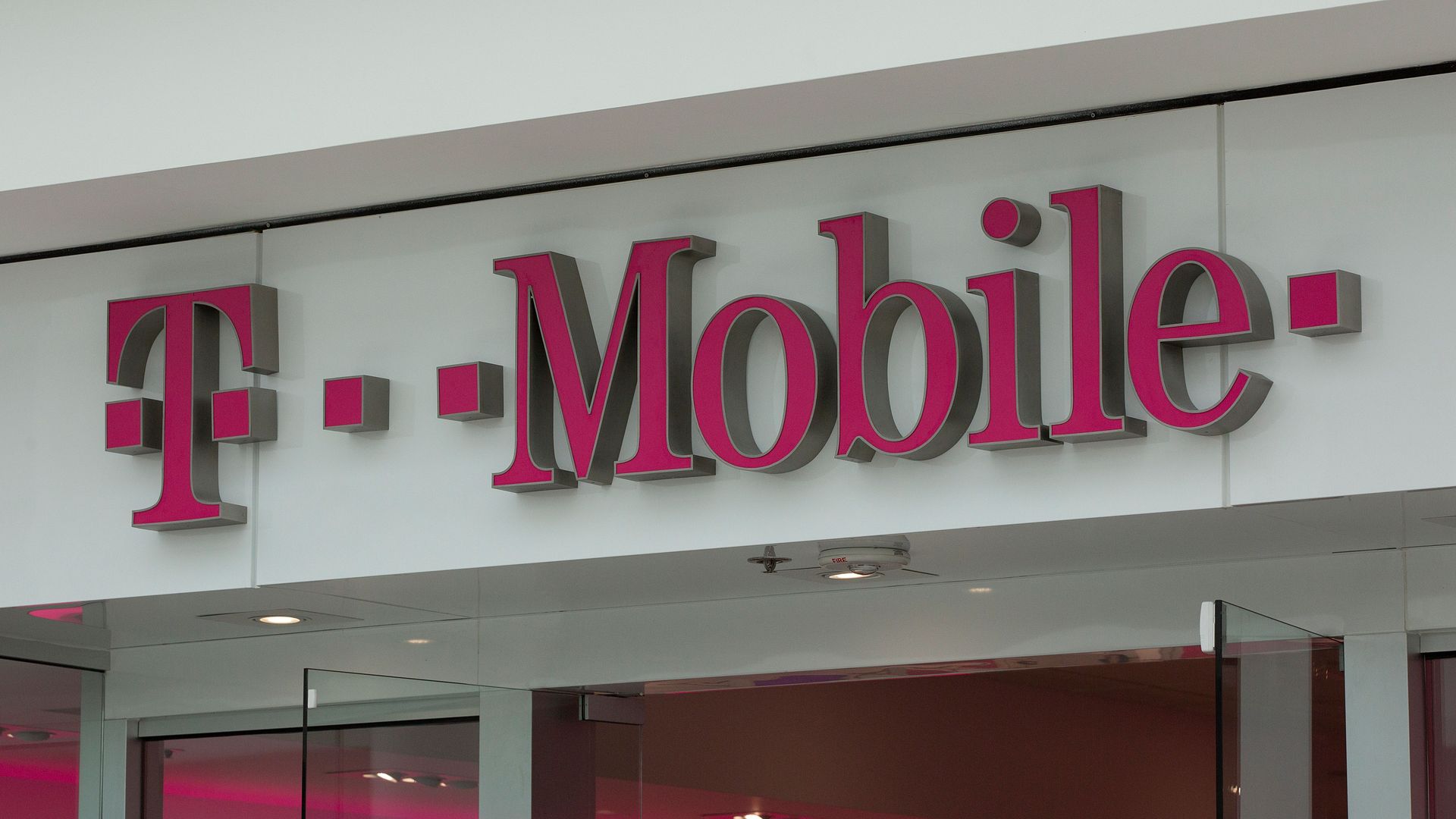 The front entrance of a T-Mobile store.