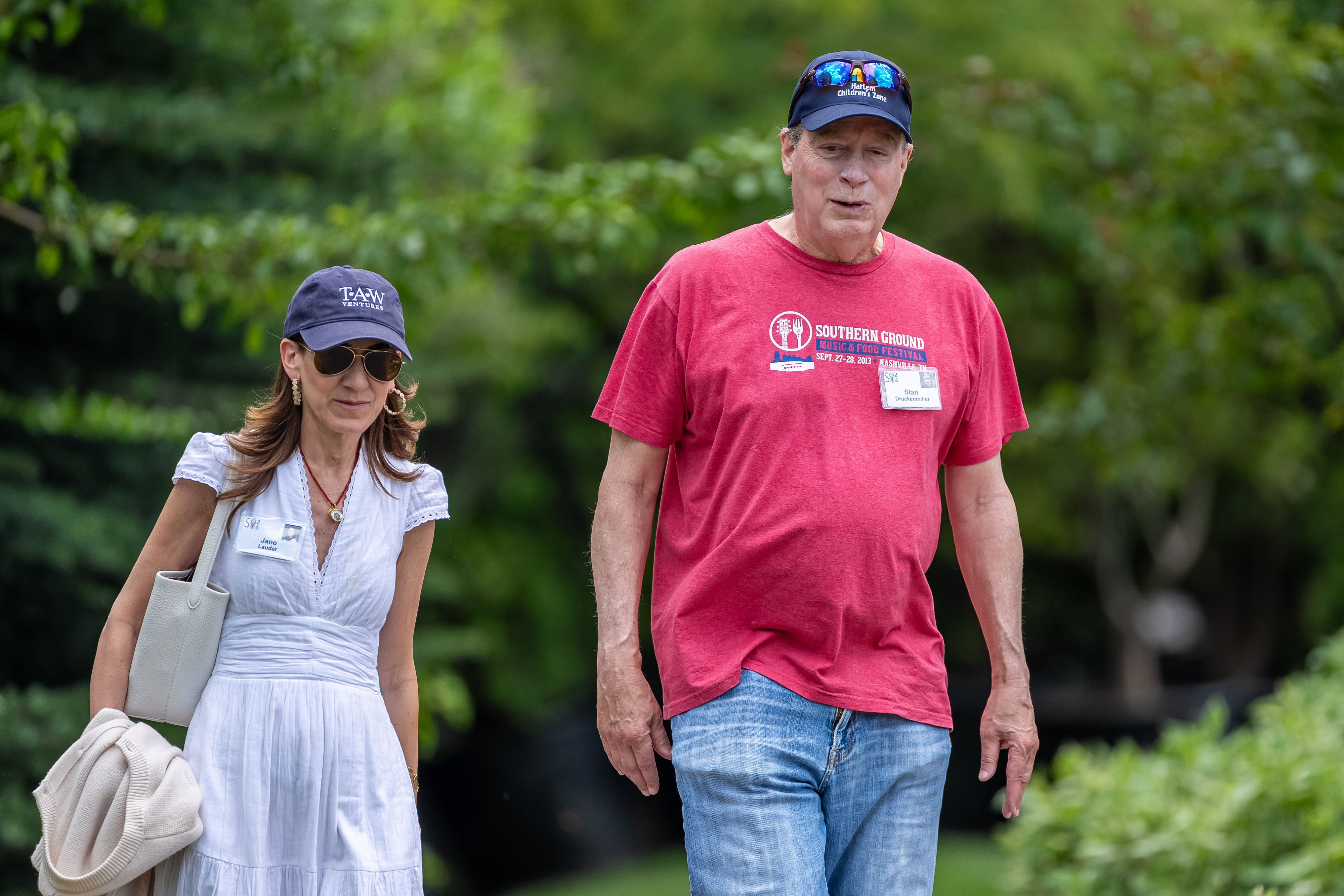 axios.com - Neil Irwin - Hedge fund legend slams Treasury's bond buybacks