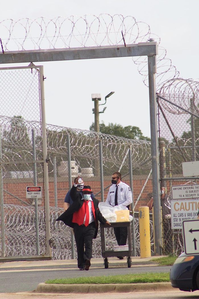 Ronnie Long leaving jail