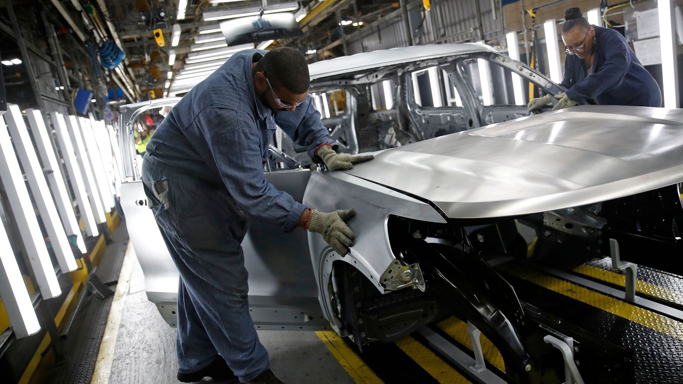 Fed manufacturing indexes exceed expectations in January