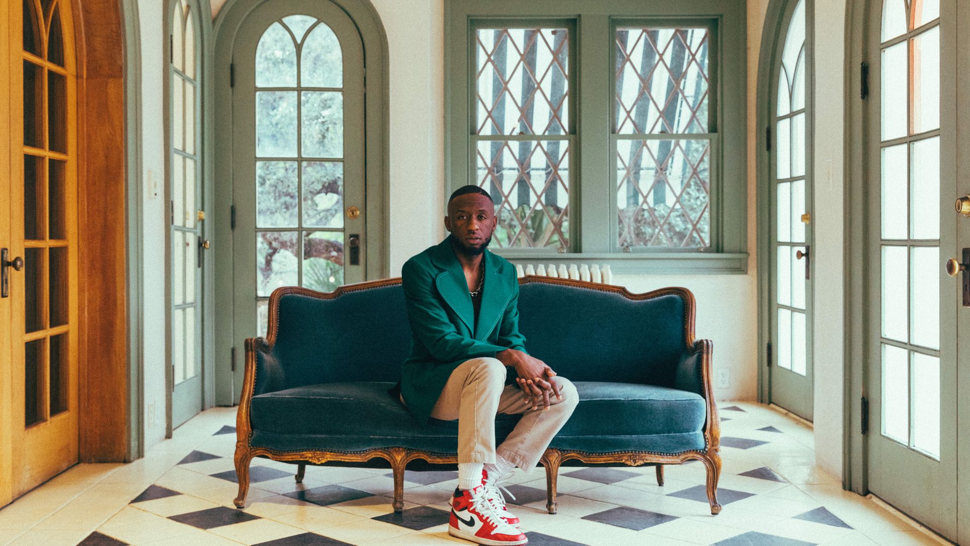 A portrait of Devin Brown