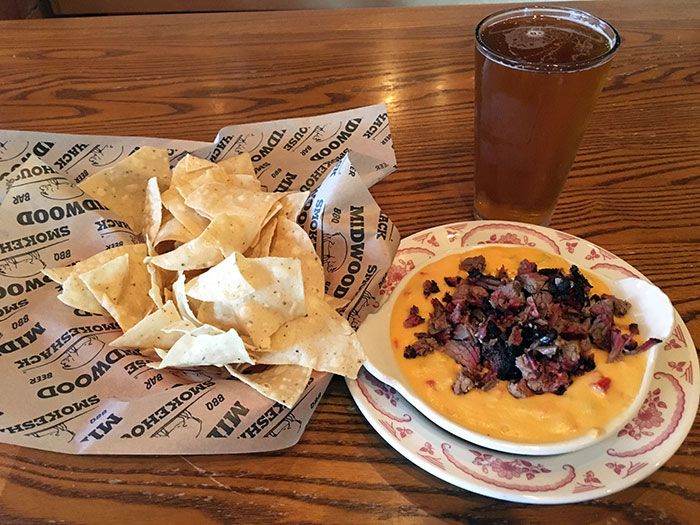queso-beer-chips-midwood-smokehouse