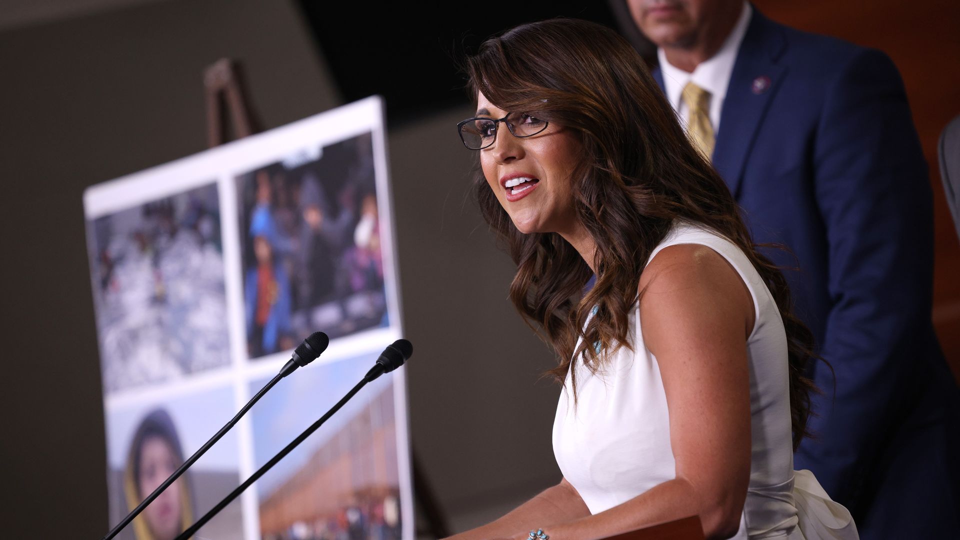 Picture of Rep. Lauren Boebert speaking behind a podium