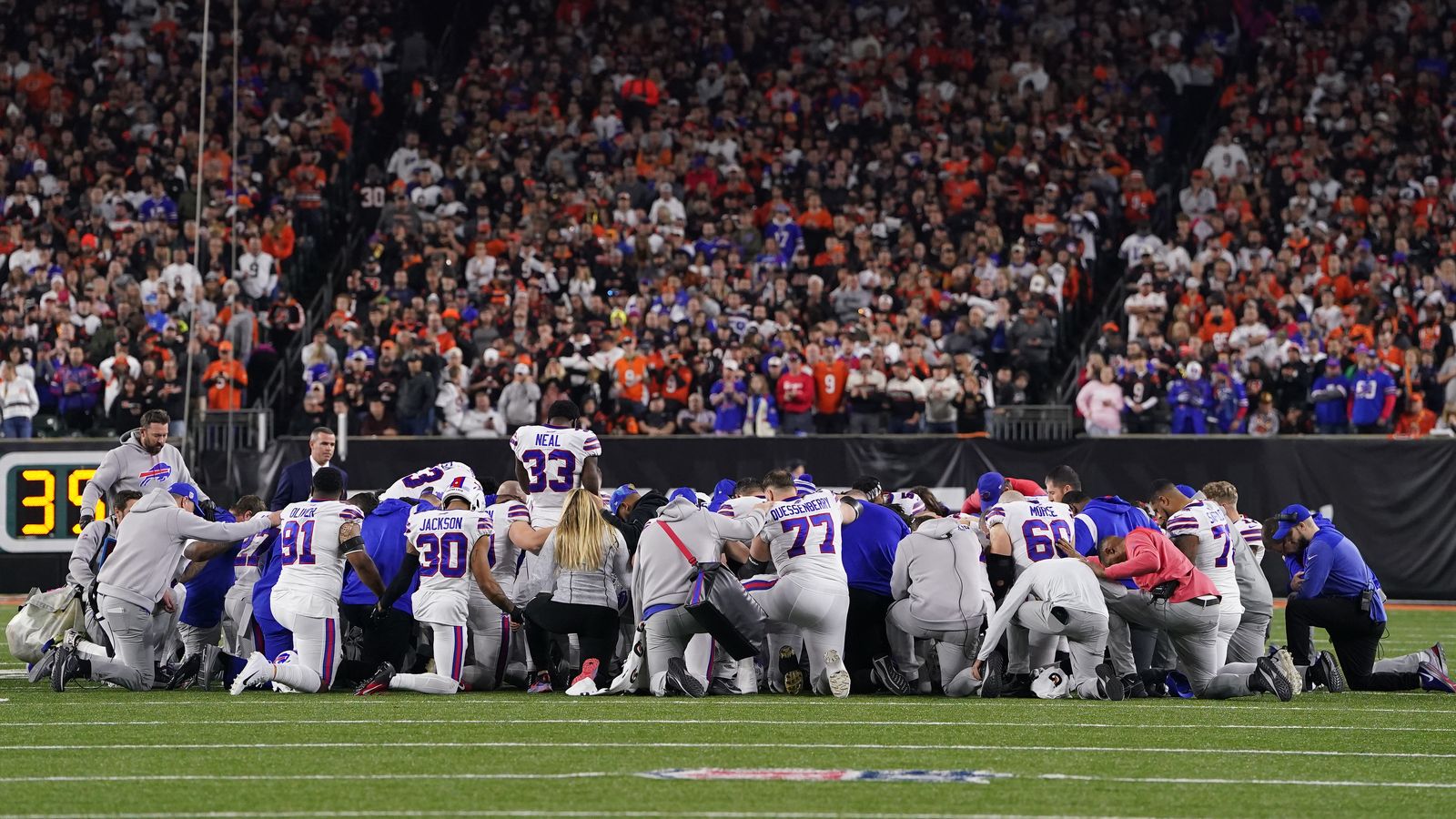 Bills safety Damar Hamlin remains in critical condition after cardiac  arrest on field - ABC News