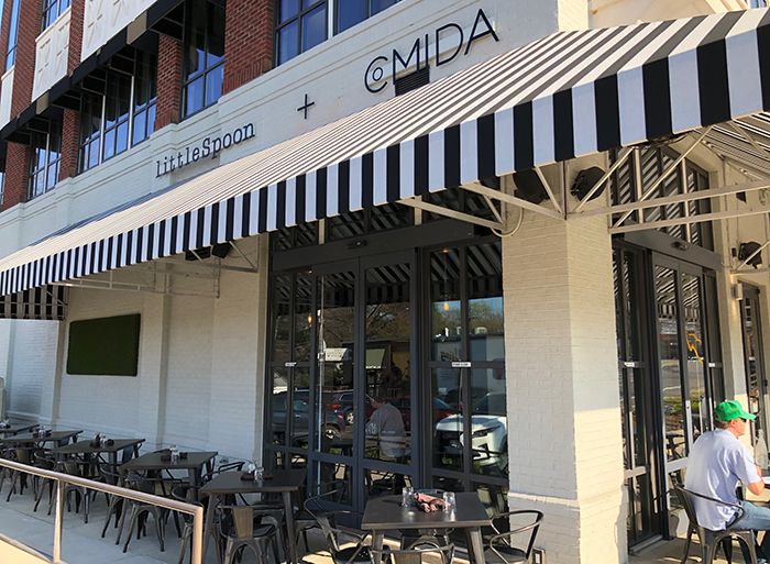 outdoor-seating-little-spoon-comida-charlotte