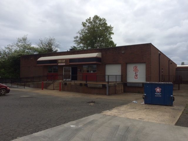 outside red clay ciderworks charlotte