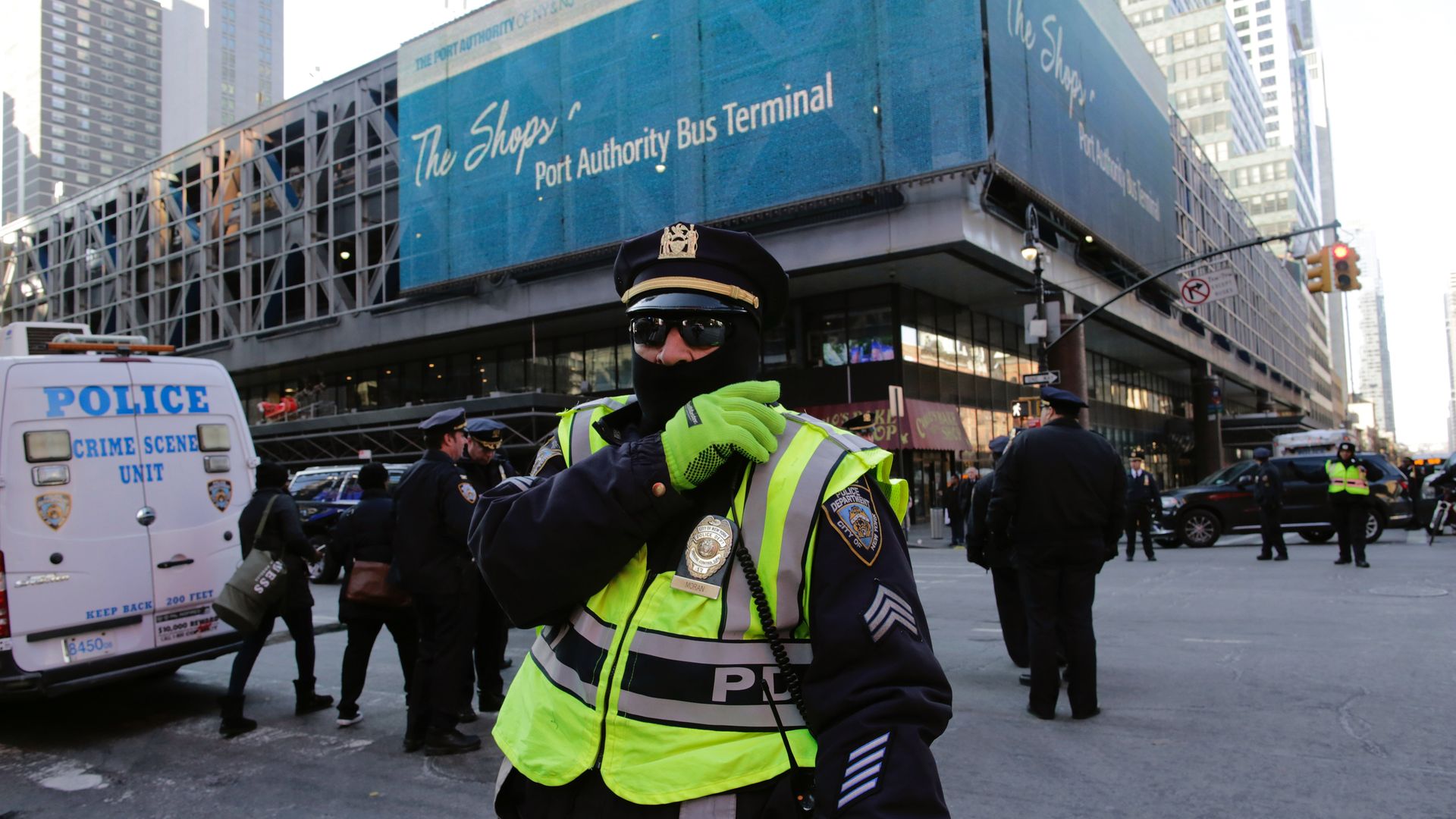 Police outside the station in 2017. Photo: Eduardo Munoz Alvarez/VIEWpress/Corbis via Getty Images