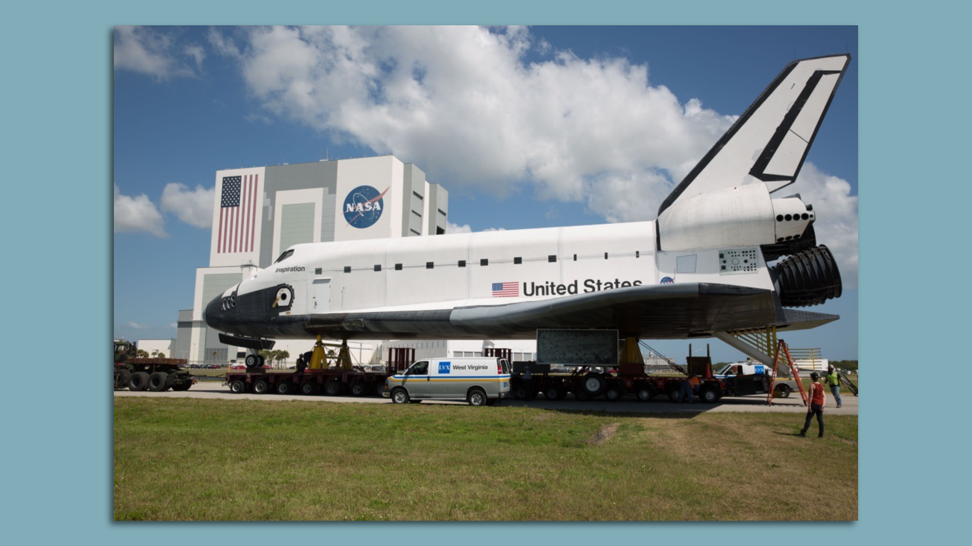 St. Cloud could be landing place for full-size Space Shuttle model ...