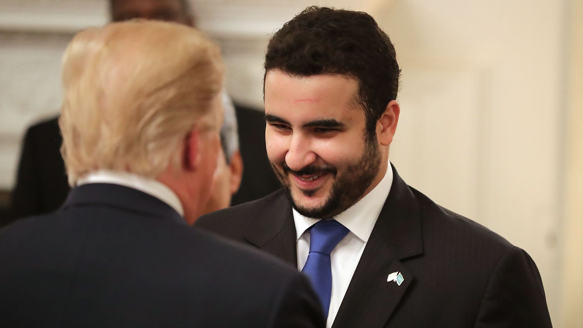 رئیس‌جمهور ترامپ و شاهزاده خالد بن سلمان، وزیر دفاع عربستان سعودی، در کاخ سفید در سال ۲۰۱۸. عکس: چیپ سومودویلا/گتی ایماژ