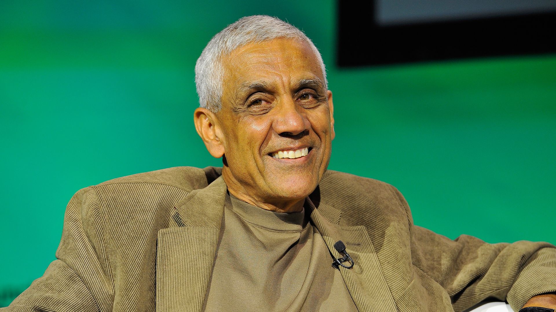 Vinod Khosla at a conference in 2014.