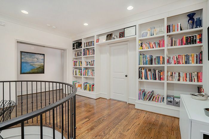 2927 Carmel Road landing