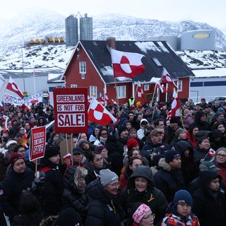 Trump announces tariffs on 8 NATO allies in latest push to acquire Greenland