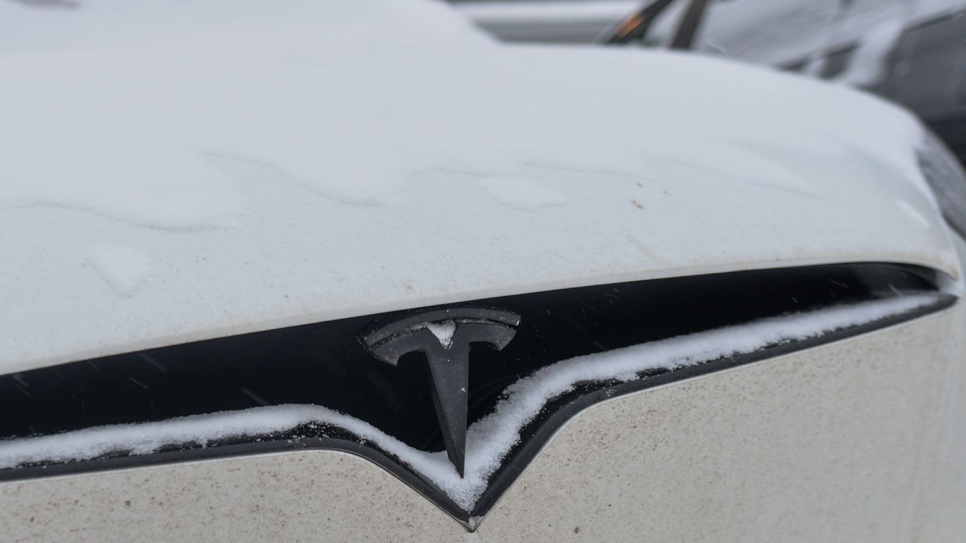 Why winter saps your electric car’s driving range