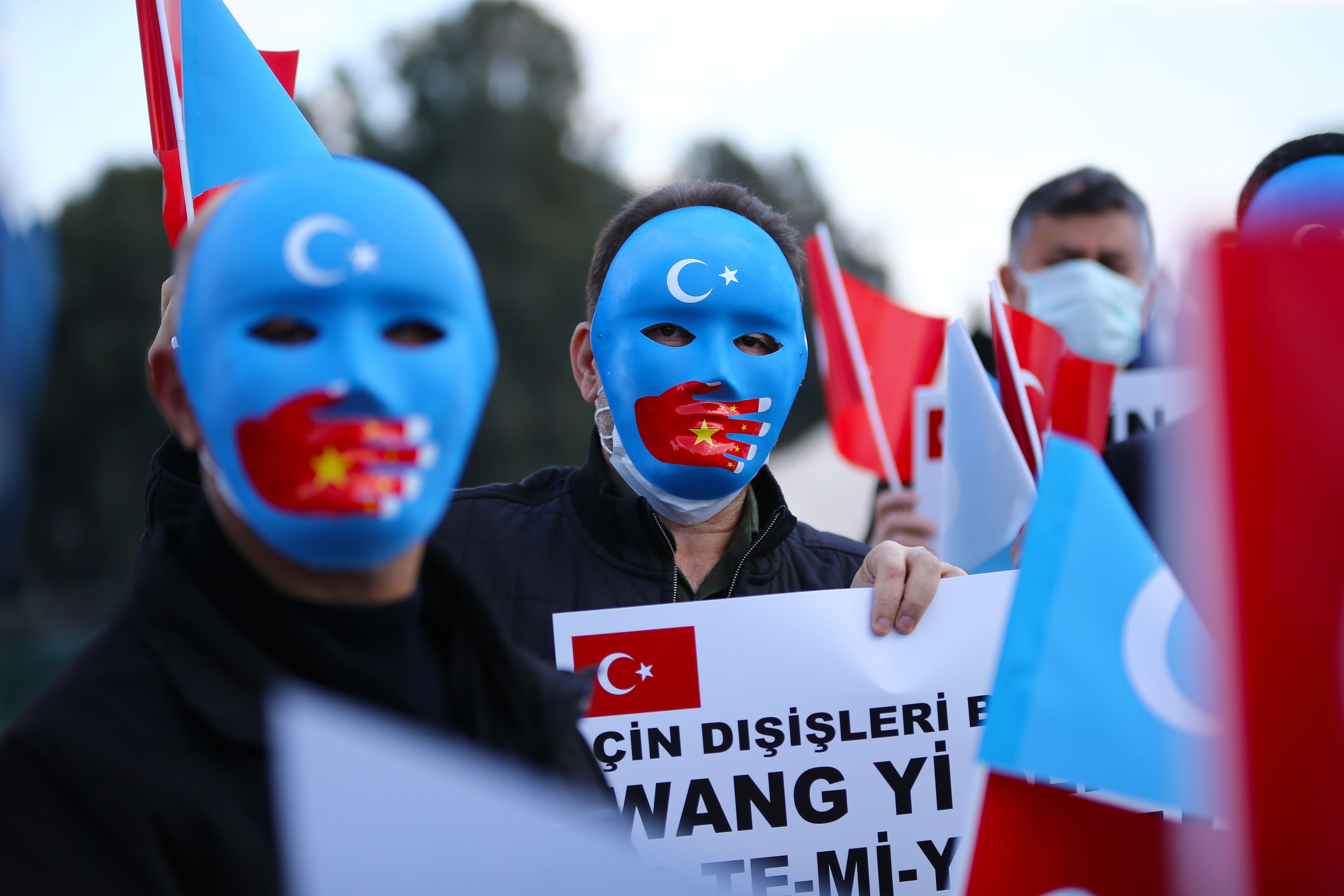 Protestors in Adana, Turkey on March 25, 2021