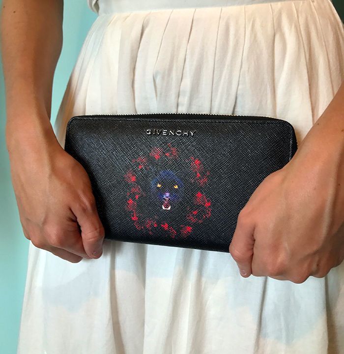 panthers-clutch-for-gameday