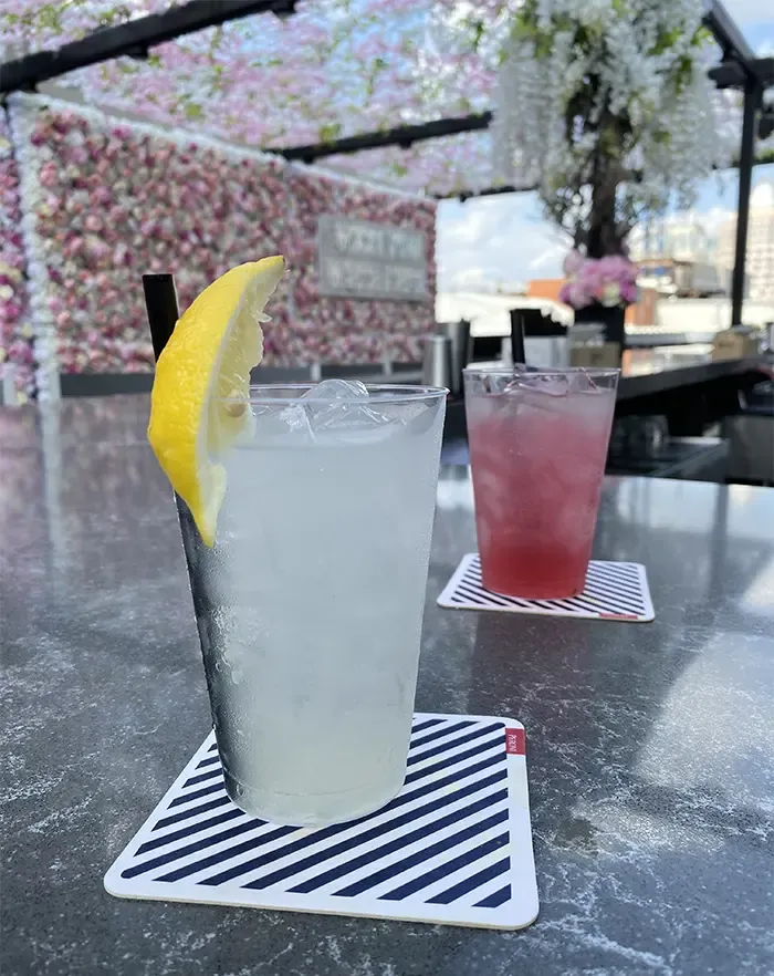 Rooftop bar and cigar lounge now open in Uptown’s newest tower Axios
