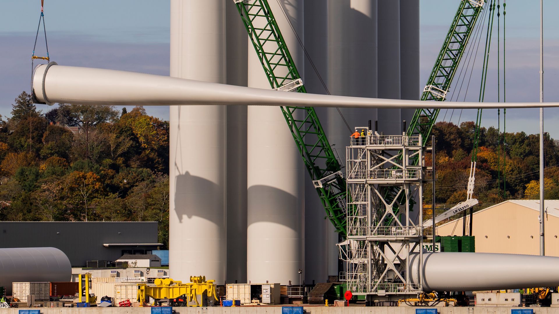 Revolution Wind project construction