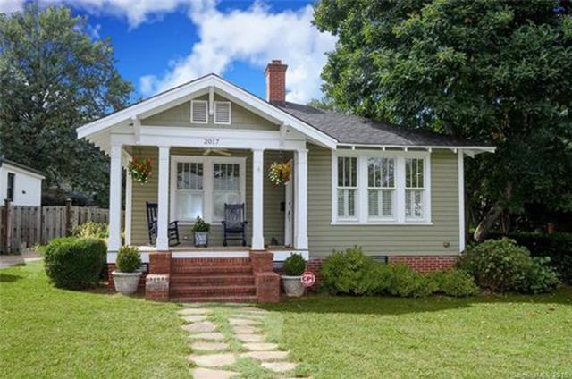 2017 Club Road exterior