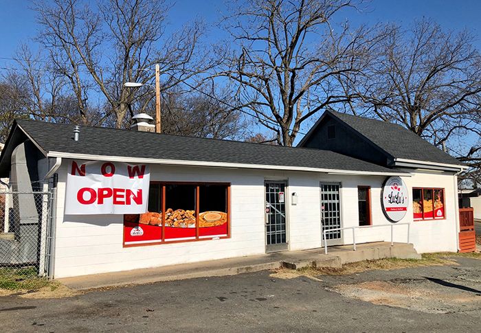 Lulu's Maryland-Style Chicken and Seafood