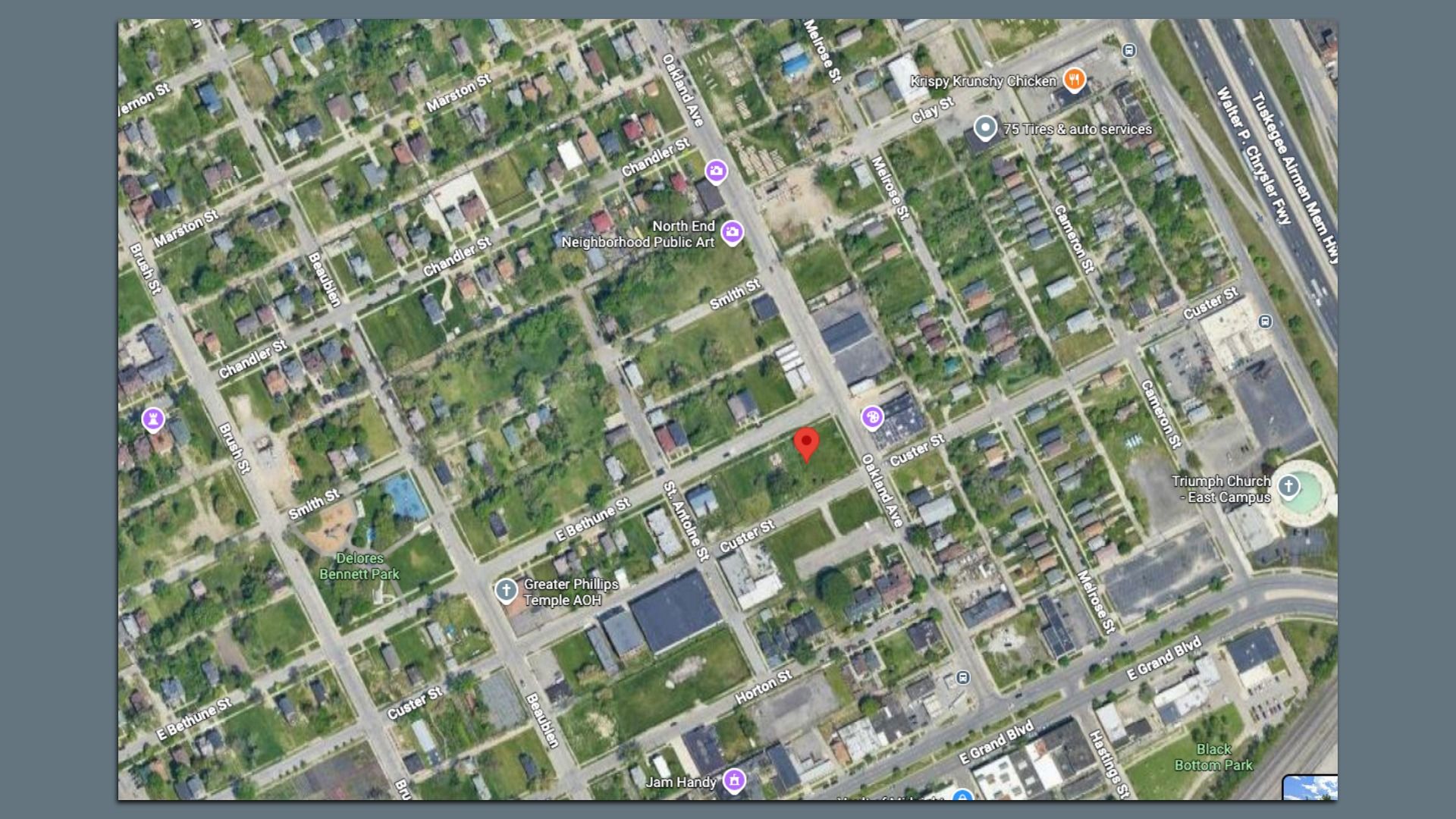 A map showing the North End neighborhood with the lots in question in the center, at Oakland and Bethune